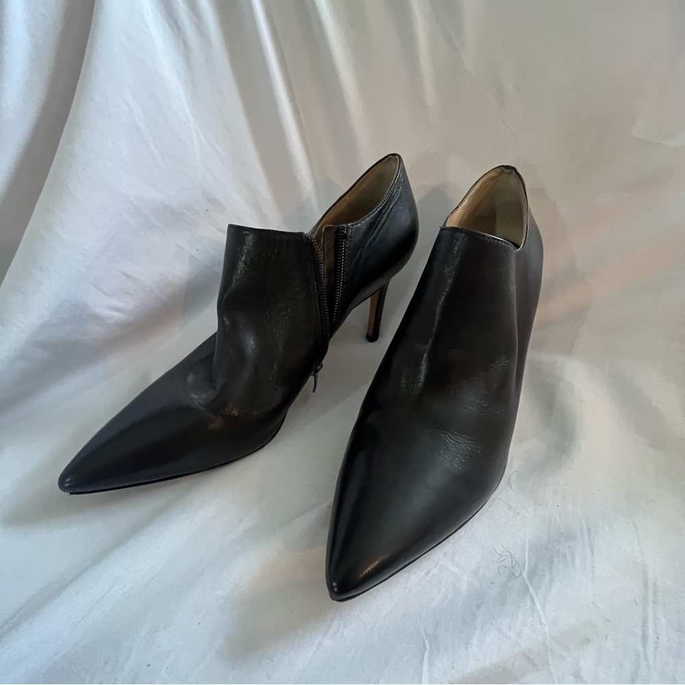 Via‎ Spiga Black Pointed Booties